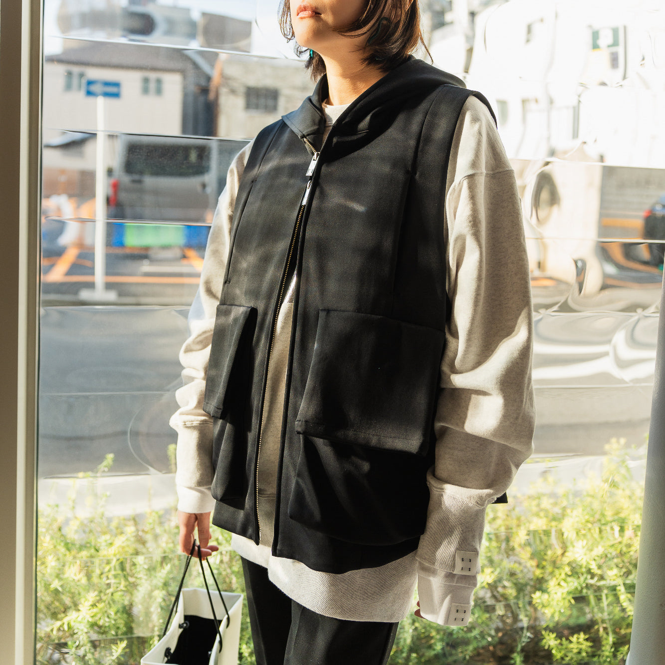 25SS HOODIE VEST (BLACK)