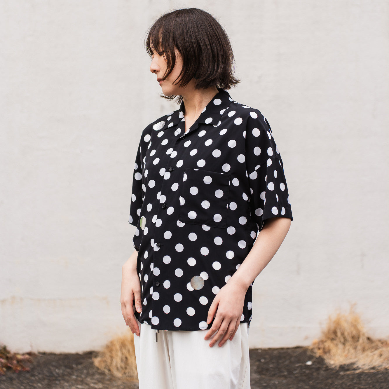 25SS DOTS FLY FRONT SHIRTS (BLACK)